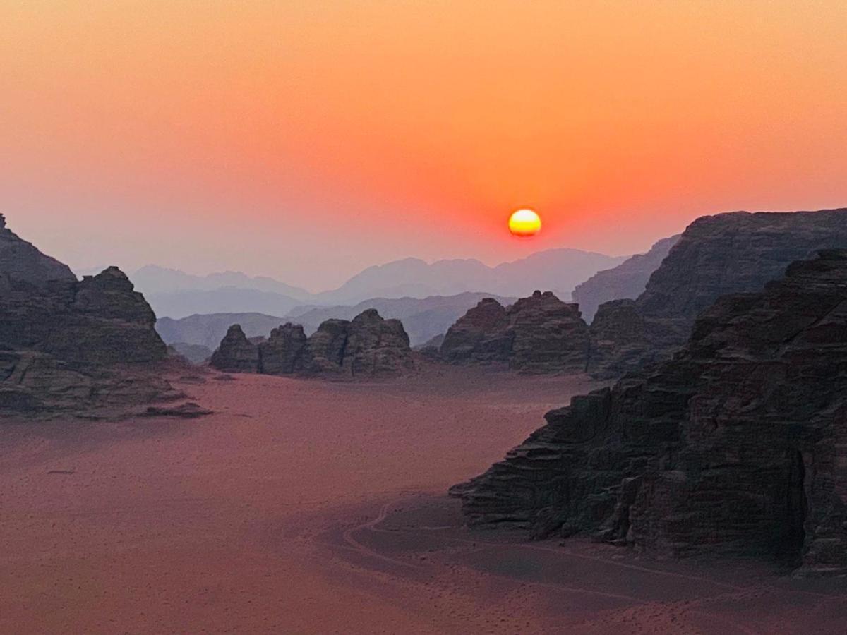 Hotel Golden Day Wadi Rum Exteriér fotografie