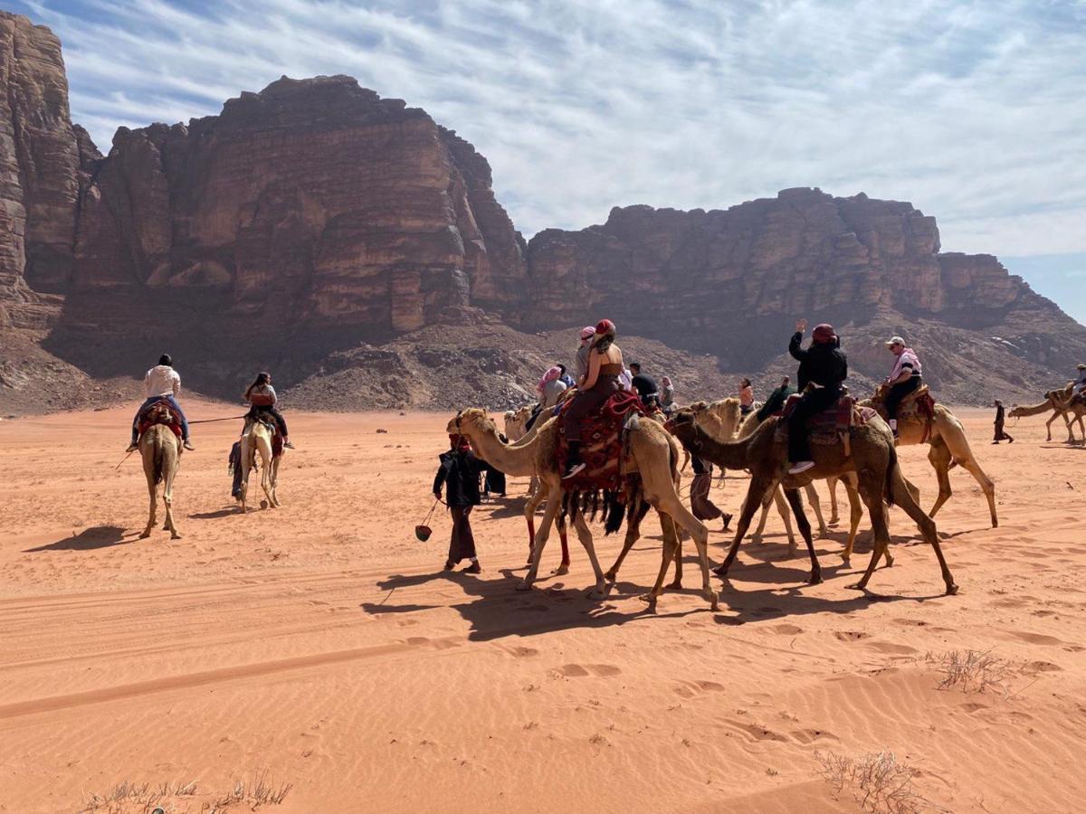 Hotel Golden Day Wadi Rum Exteriér fotografie