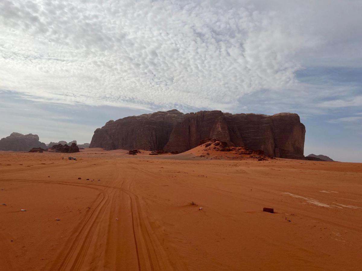 Hotel Golden Day Wadi Rum Exteriér fotografie